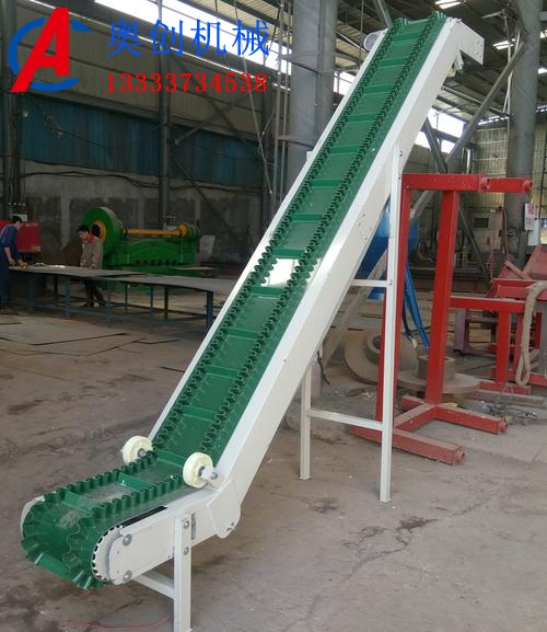 大傾角皮帶輸送機(jī)的應(yīng)用場(chǎng)景 大傾角皮帶輸送機(jī)的應(yīng)用場(chǎng)景